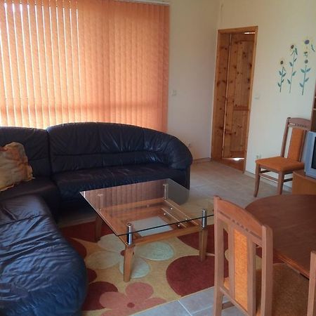 Sunrise Apartment Balchik Bilik gambar
